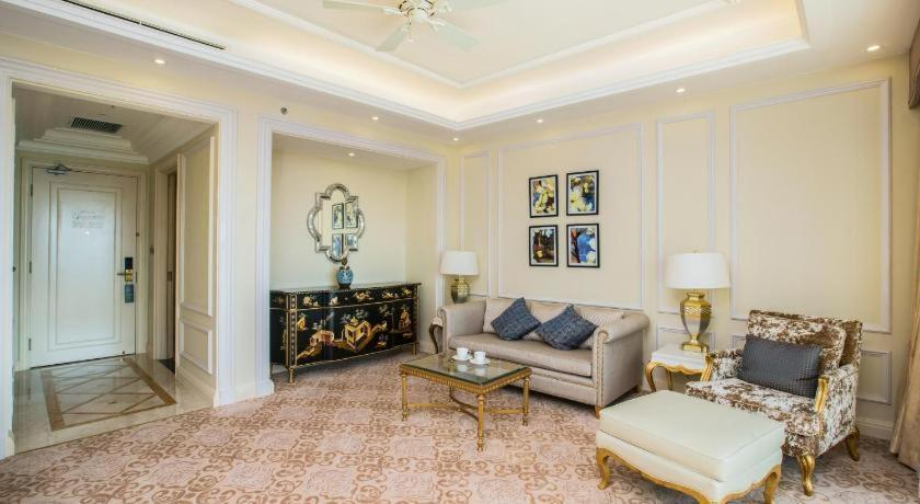 Vinoasis Phu Quoc Hotell Bien Hoa Exteriör bild